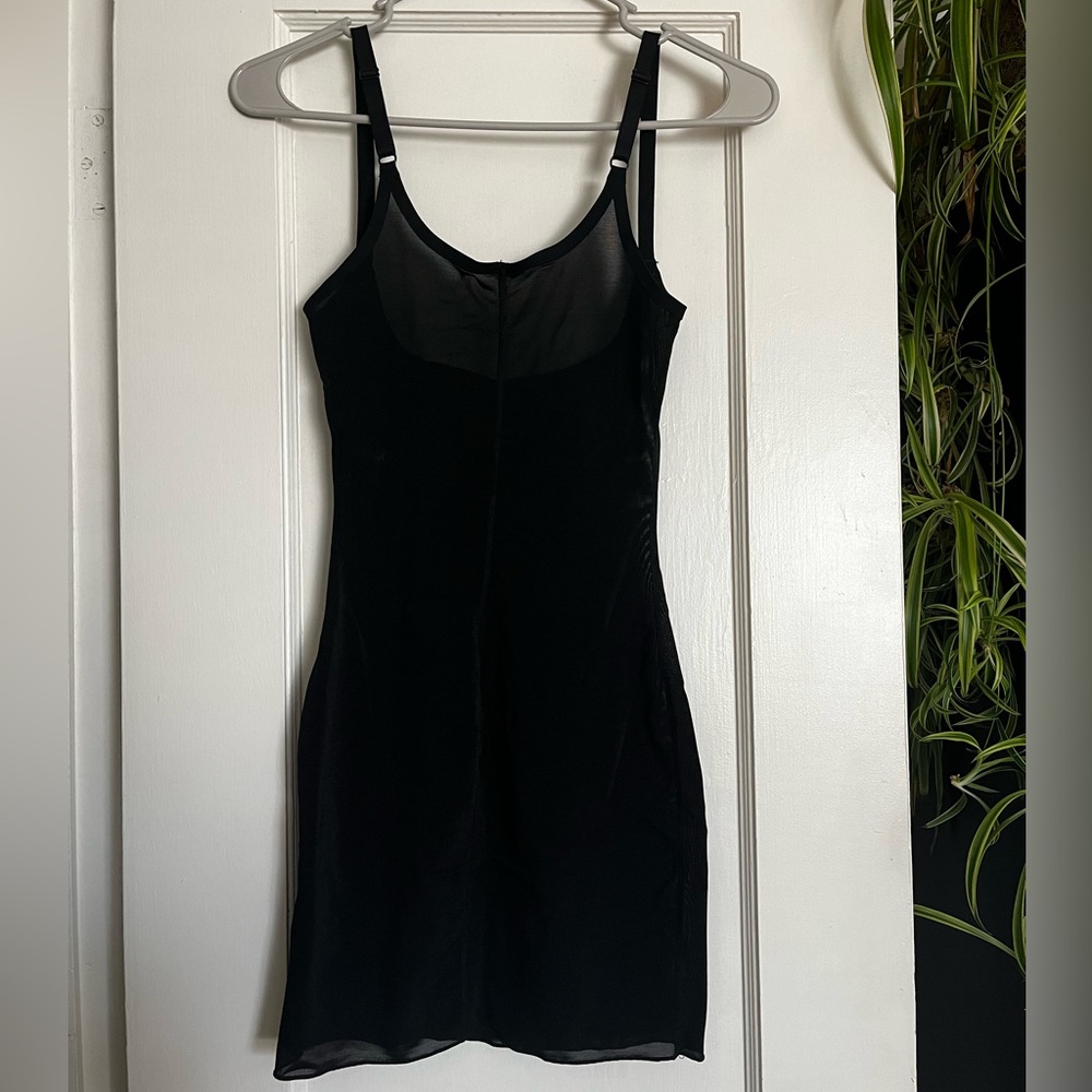 Skims Low Back Mesh Shapewear Slip